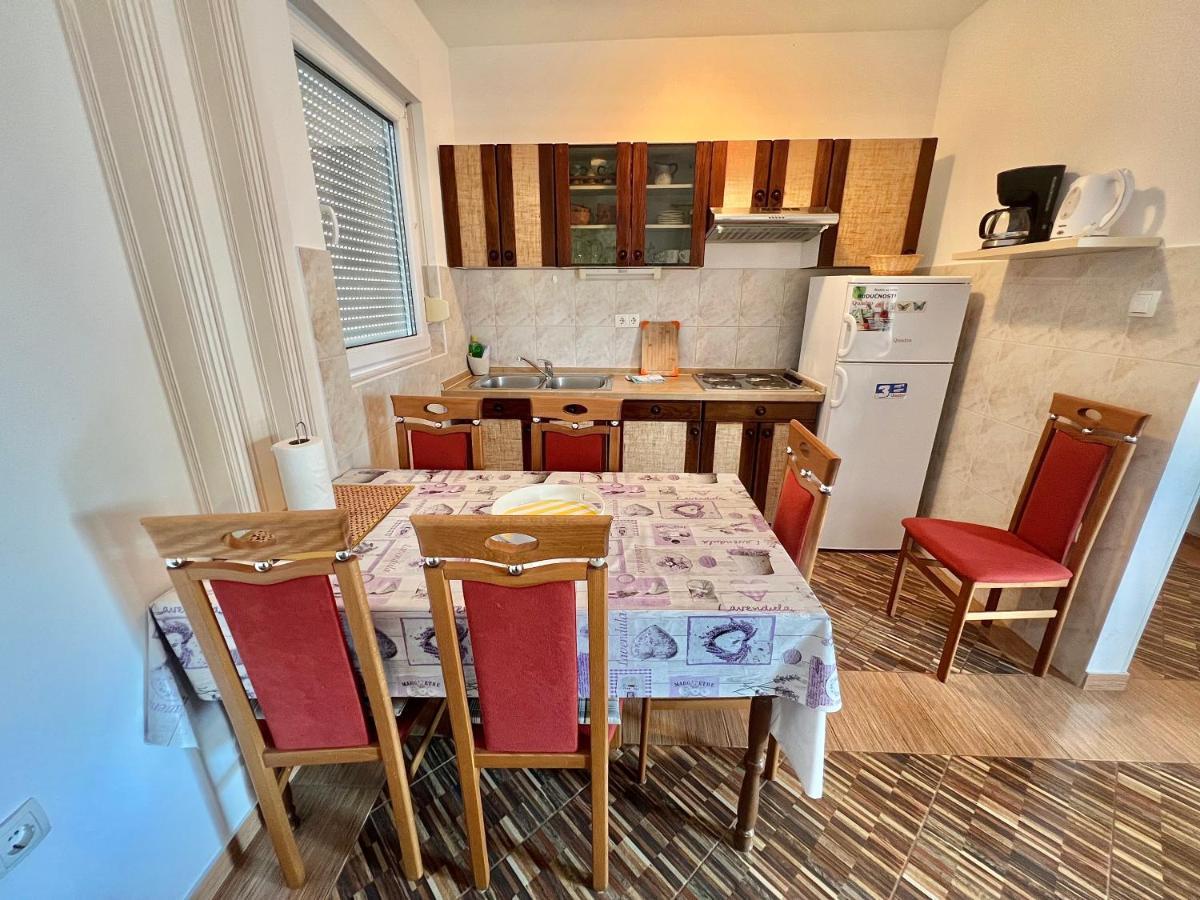 Apartmani Marija 德拉马利 外观 照片